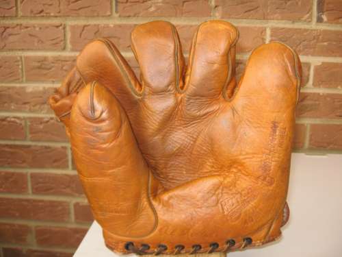 Billy Herman Hutch 40 Front